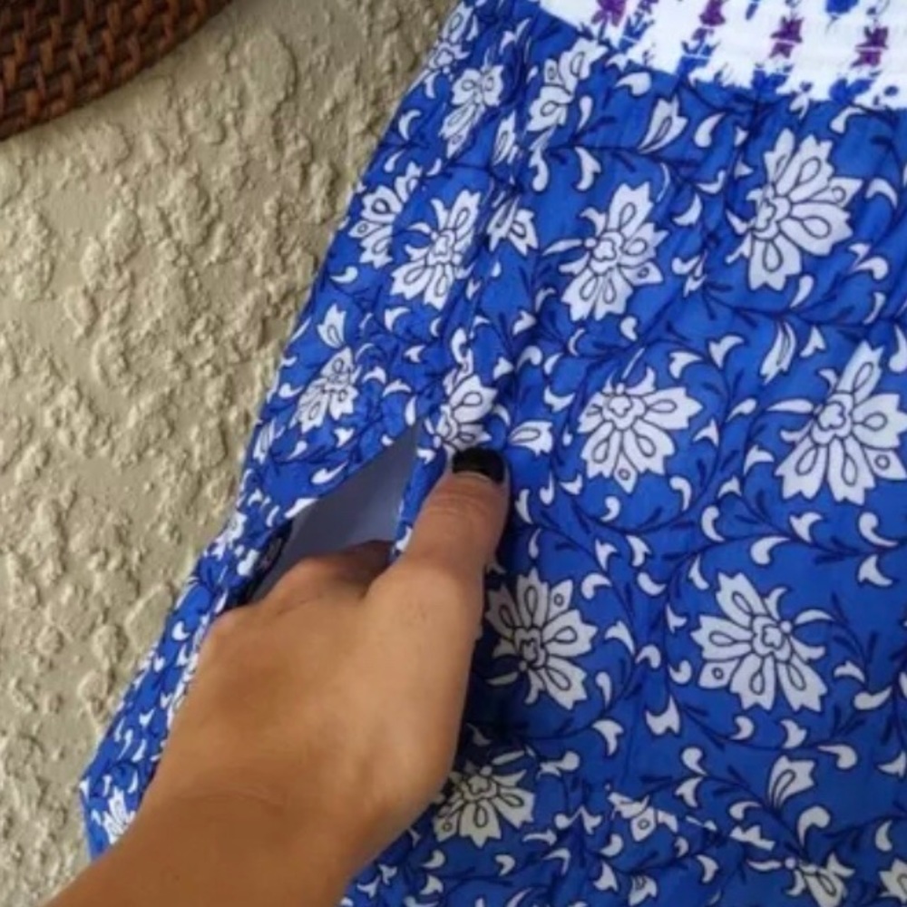 J. CREW Blue White Floral Block Print Smocked Patchwork CottonTiered Dress 4 NEW - Picture 10 of 11